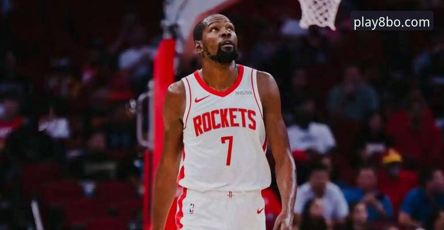 火箭主场大胜尼克斯：一场攻防节奏的深度解析